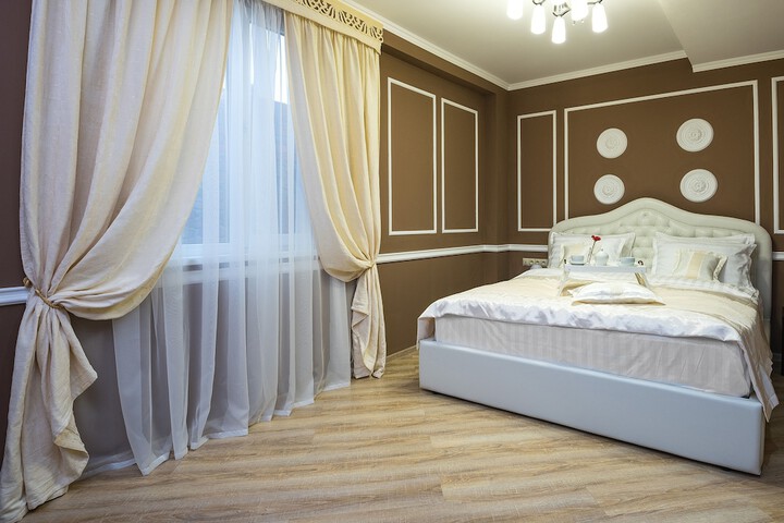 Room 13 of 71