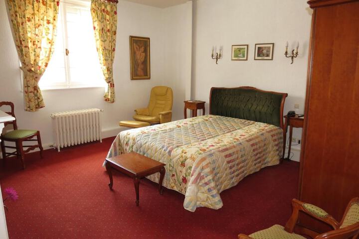 Room 14 of 47