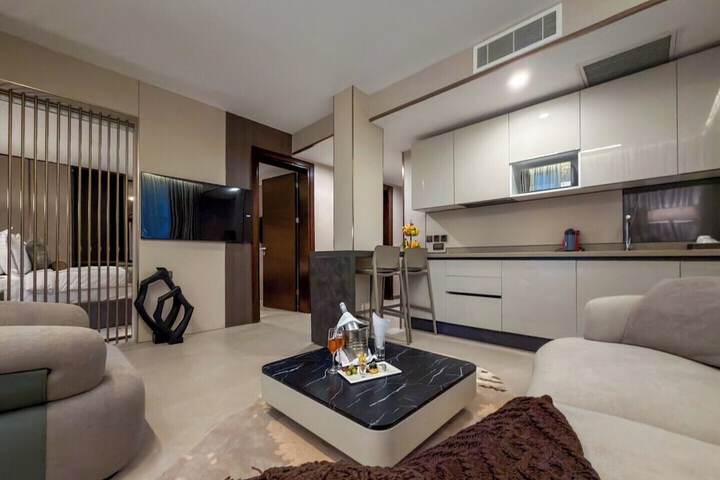 Room 89 of 179