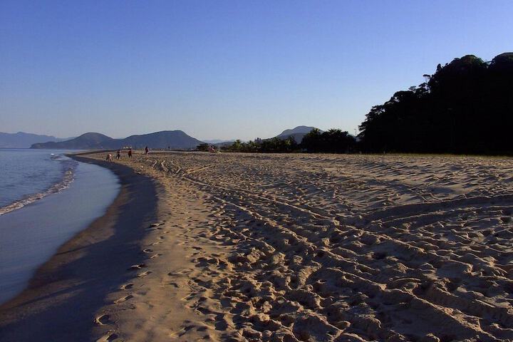 Beach 18 of 20