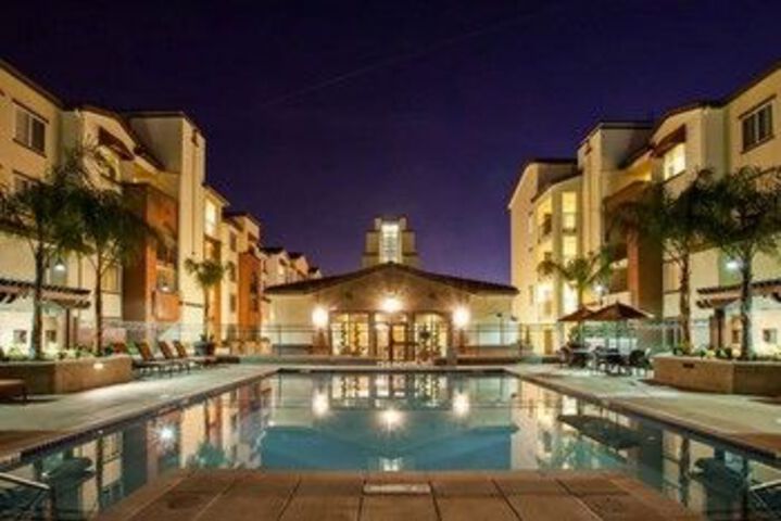 Global Luxury Suites in Sunnyvale in Sunnyvale, CA