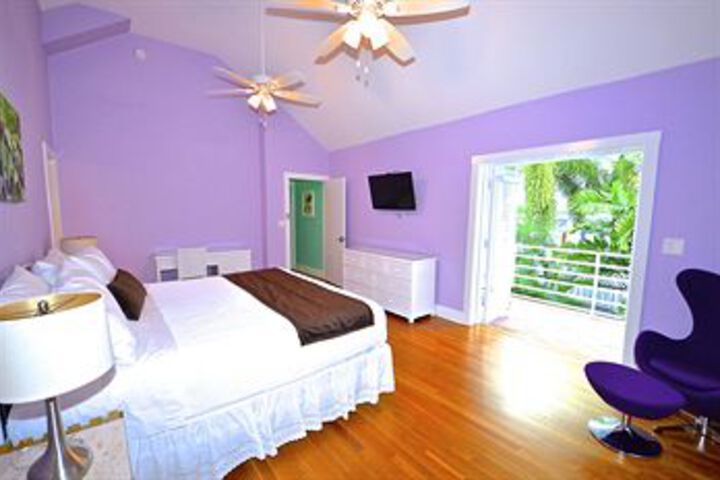 Room 12 of 51