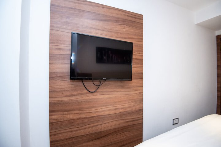 Room 26 of 54