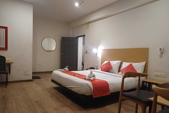 Room 7 of 17