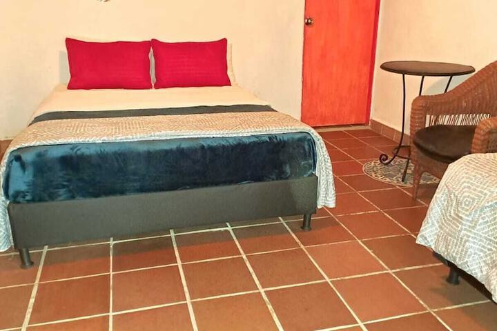Room 33 of 139