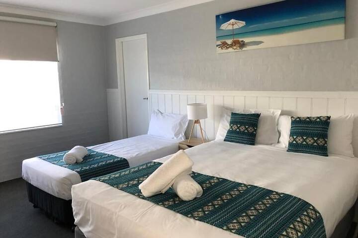 Room 11 of 26