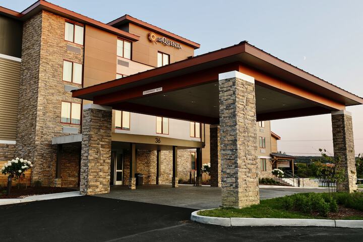 Hotel 28 of 30