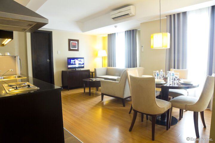 Room 15 of 35