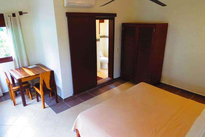 Room 7 of 56