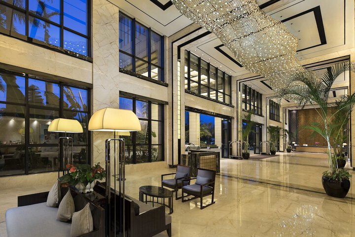 Guest Lobby