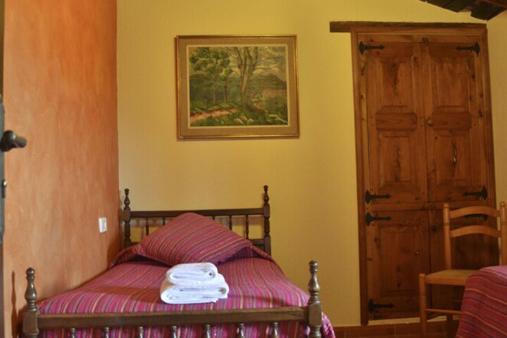 Room 32 of 54