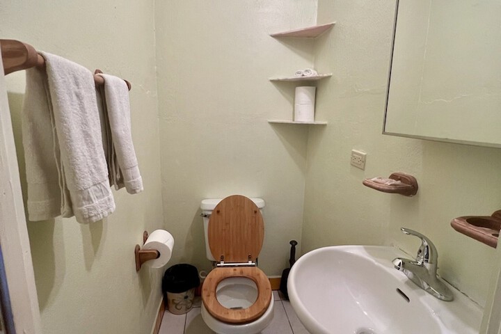 Room 36 of 46