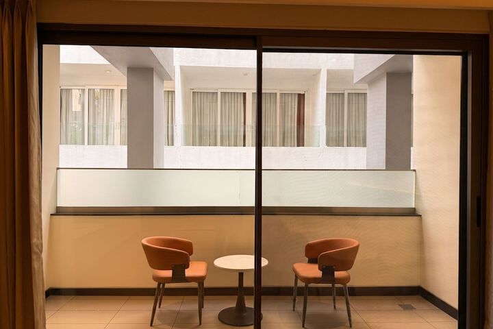 Room 23 of 50