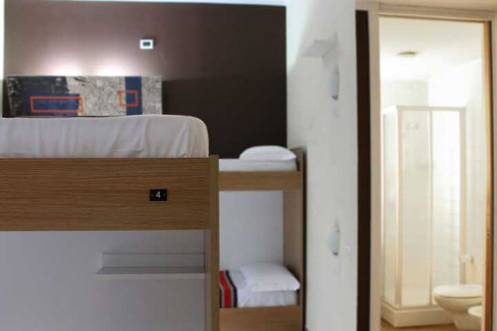 Room 16 of 45