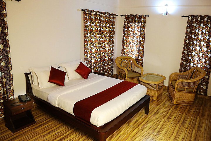 Room 15 of 48