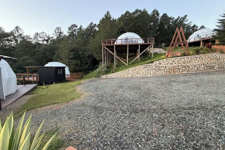 Property Grounds 24 of 33