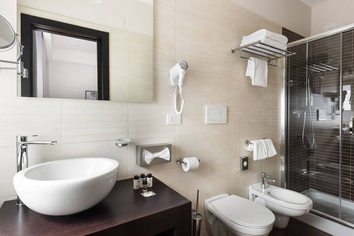 Clean Restrooms