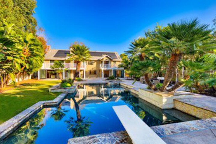 5BDRM Villa Via Mil Cumbres