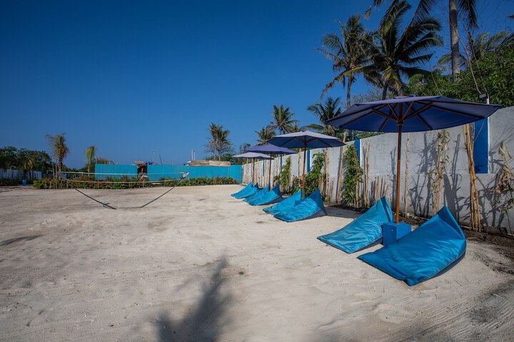Beach 64 of 74