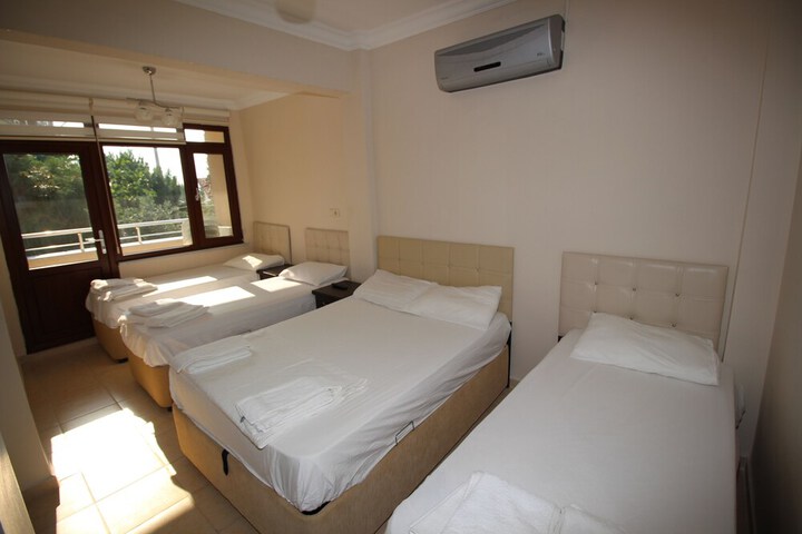 Room 4 of 26