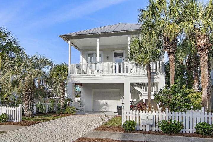 Exterior of Le Zoute at Destin Pointe Resort