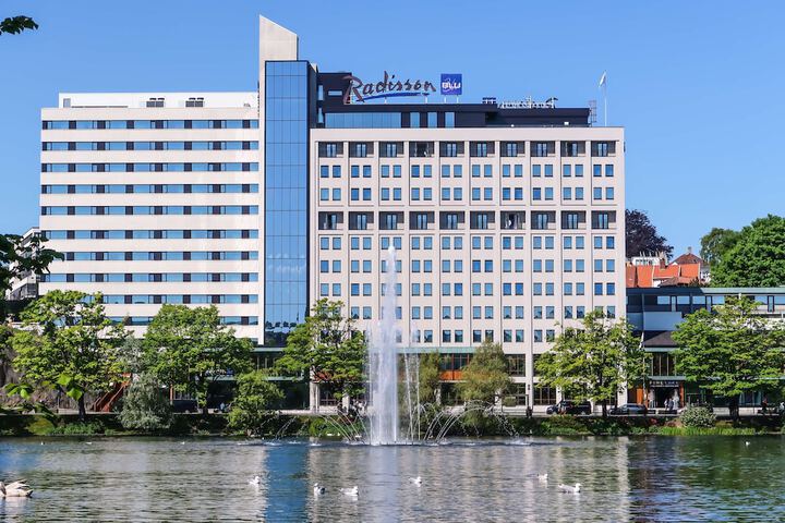 Hotel 114 of 117
