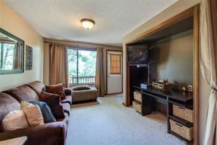 Room 17 of 29