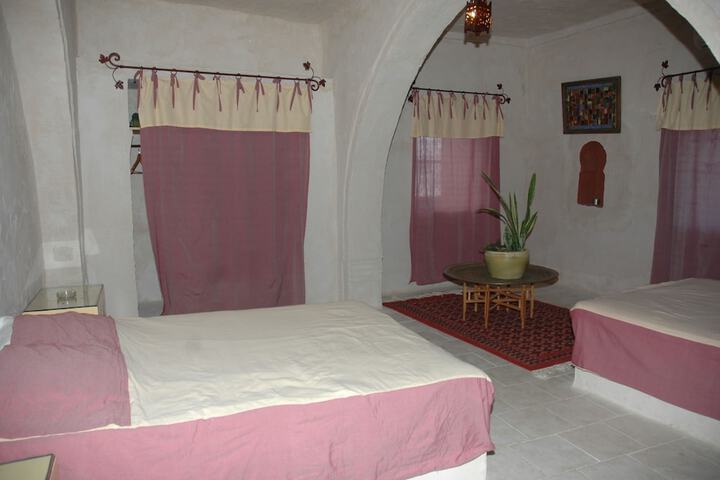 Room 5 of 41