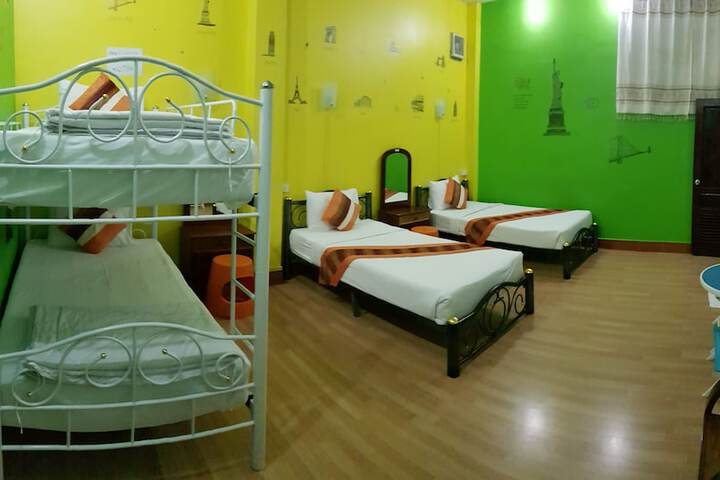 Room 17 of 55