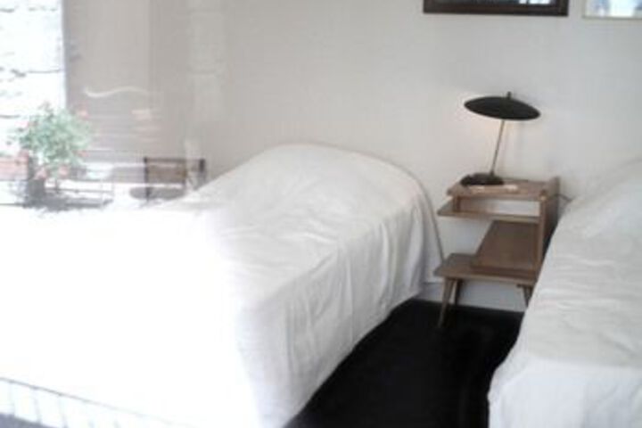 Room 14 of 24