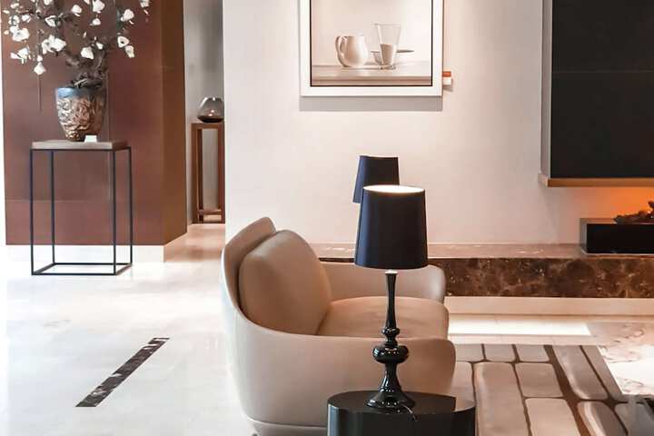 Hotel Interior 4 of 87
