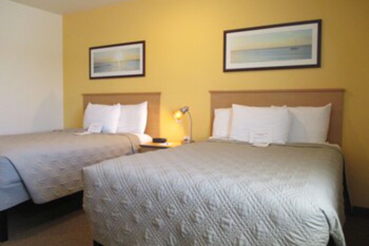 Room 68 of 102