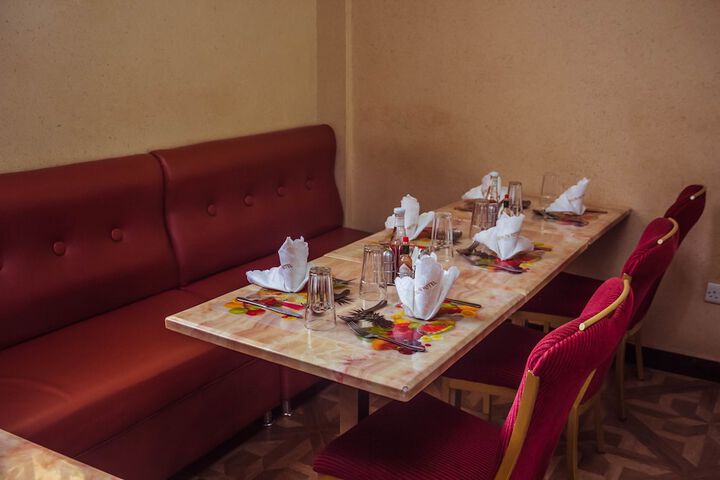 Dining 77 of 117