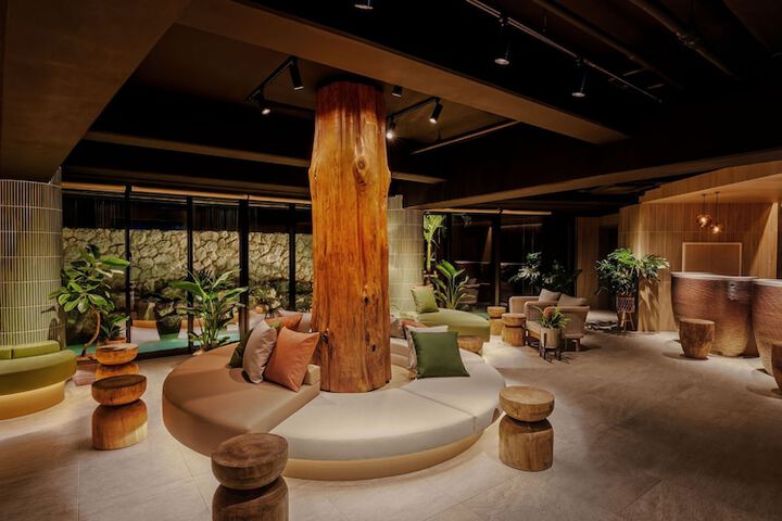 Lobby Photos