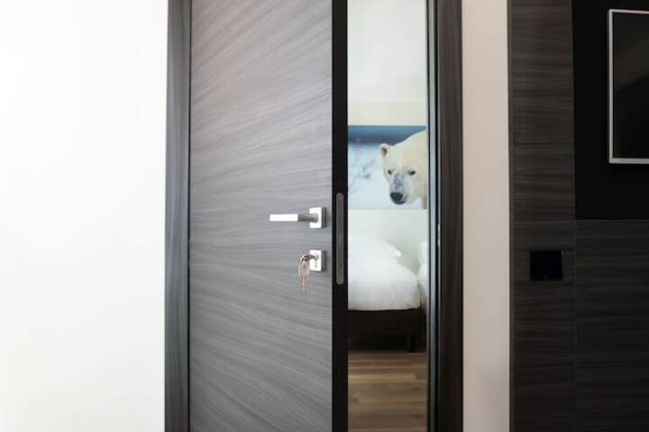 Room 14 of 82