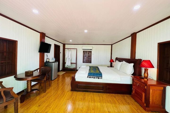 Room 7 of 46