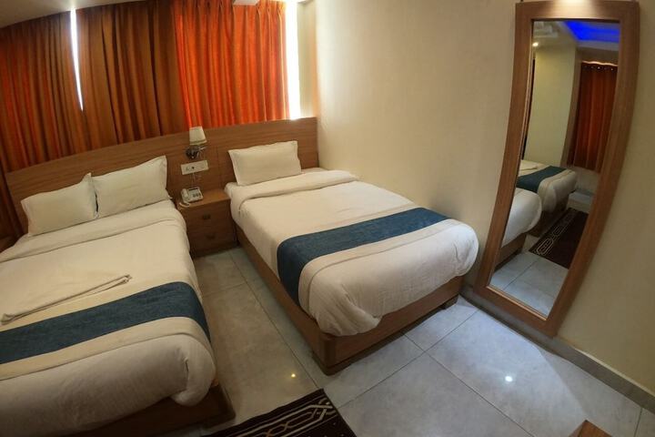 Room 16 of 119