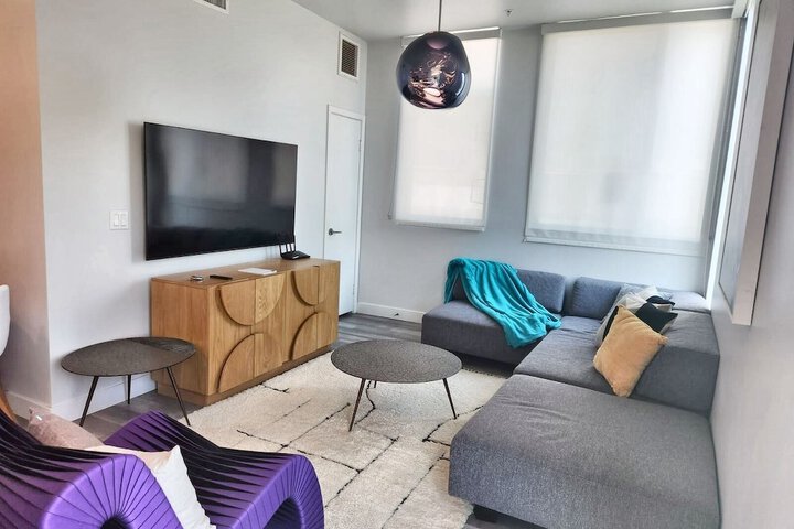 Room 44 of 60