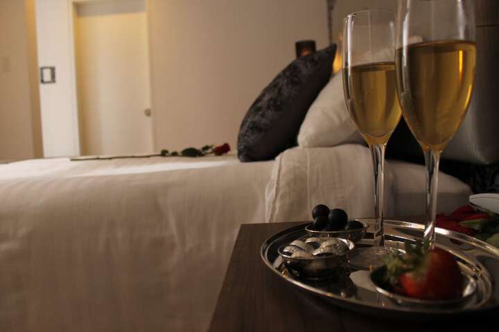 Room 11 of 34