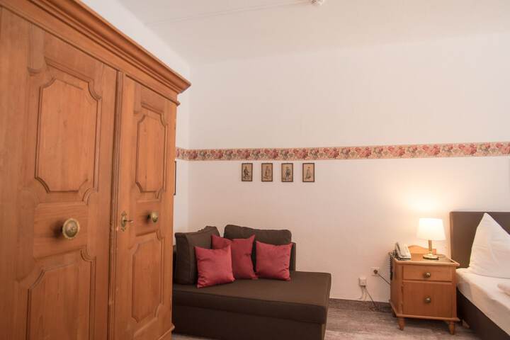 Room 57 of 155