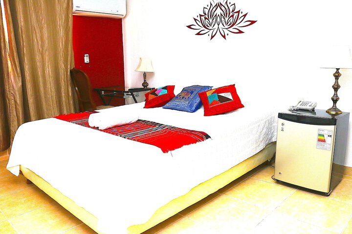 Room 8 of 35