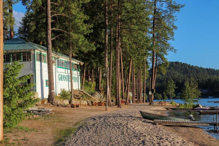 Photo of Granite Point Resort