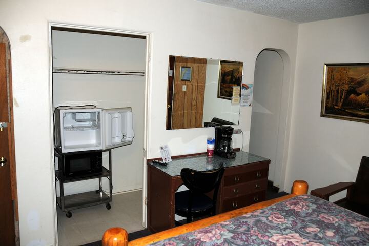 Room 11 of 44