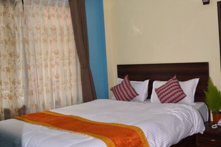 Room 17 of 31