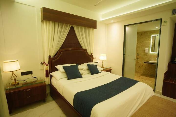 Room 9 of 111