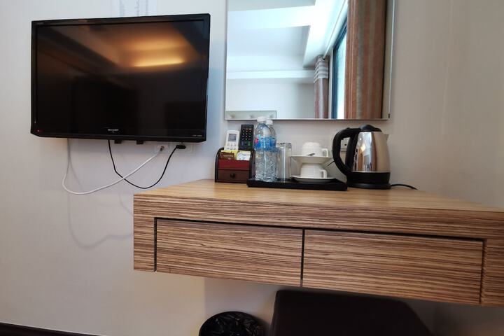 Room 7 of 31