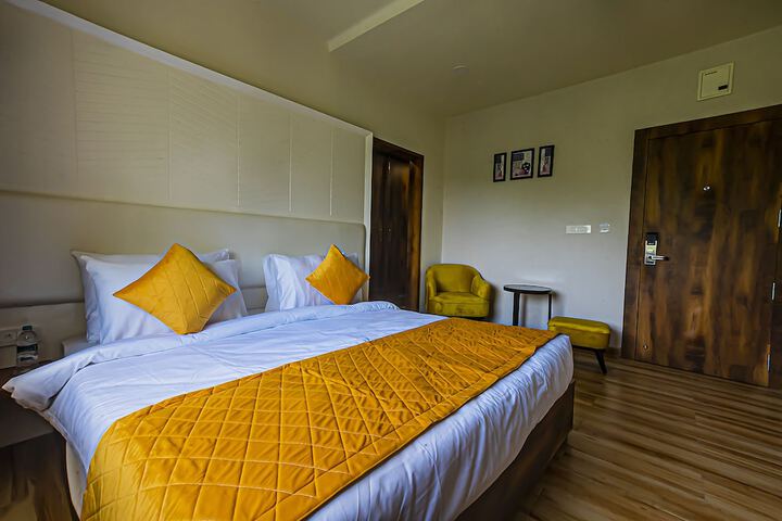 Room 3 of 19