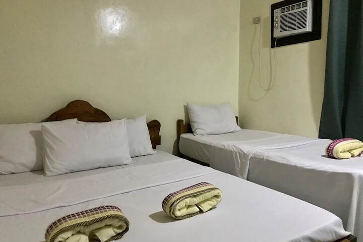 Room 15 of 24