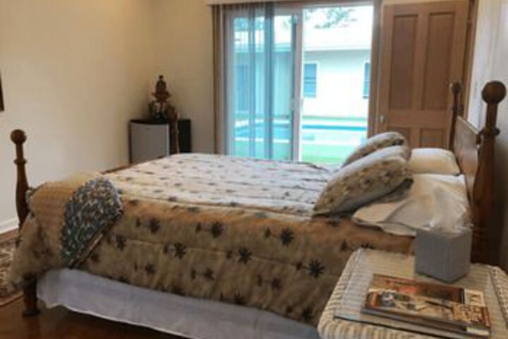 Room 16 of 36