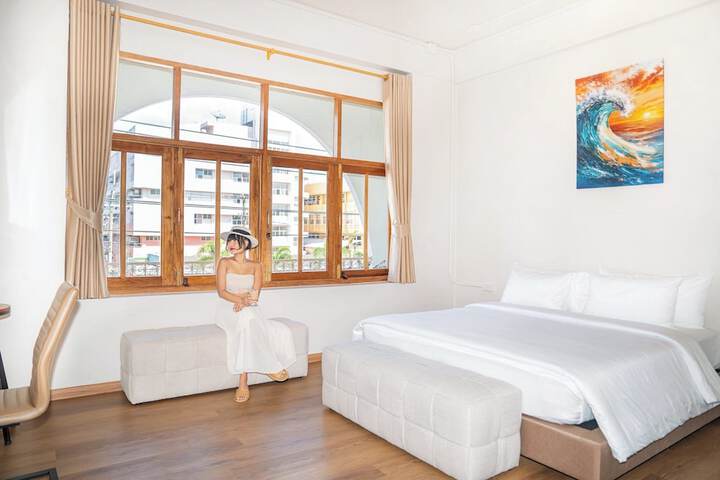 Room 42 of 63